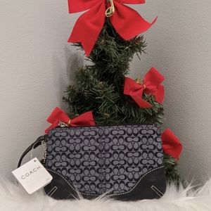Navy Blue Coach Wristlet
